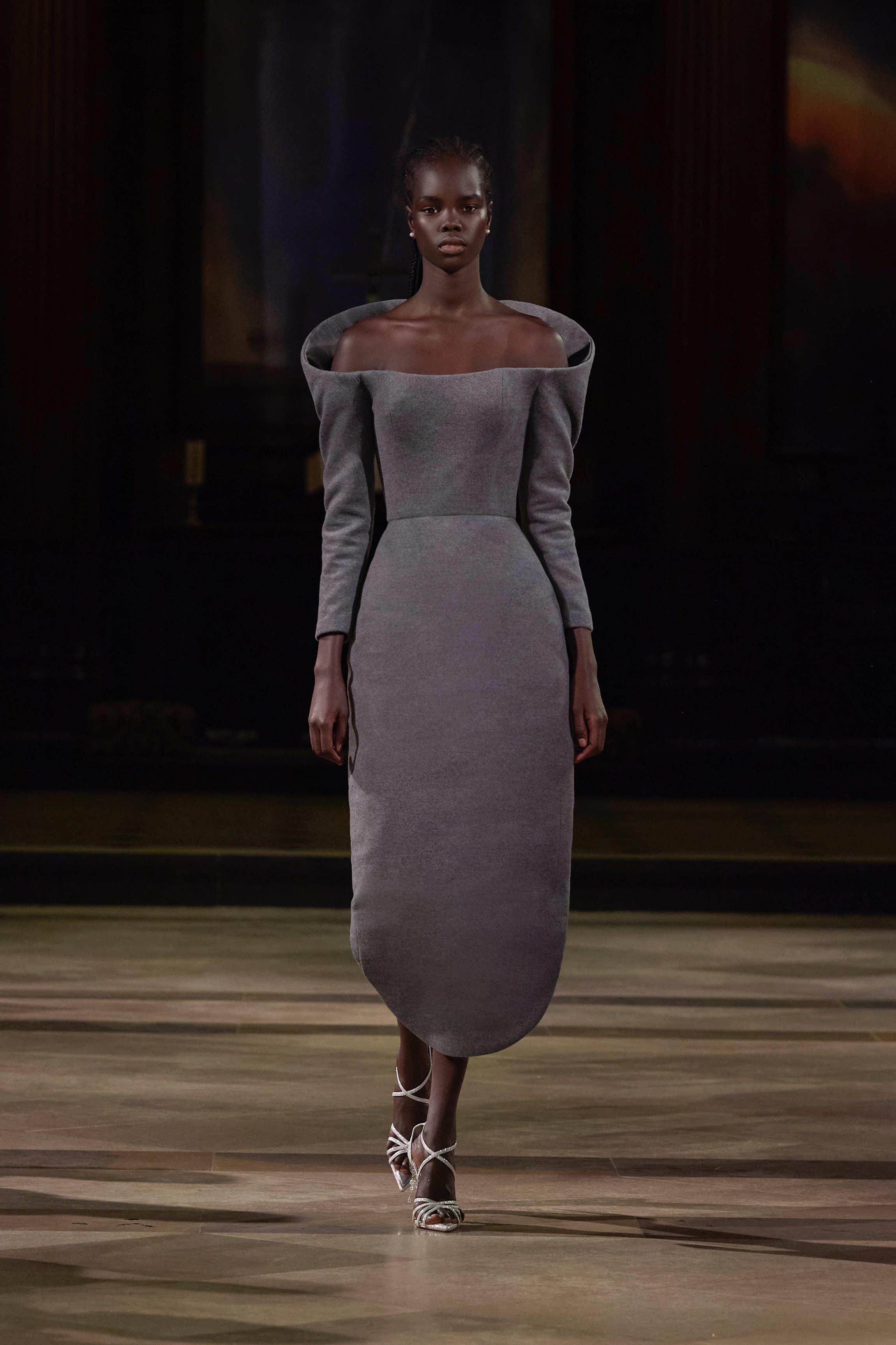 Bộ sưu tập “Xuân, Hạ, Thu, Đông,… và Xuân”của TRAN HUNG