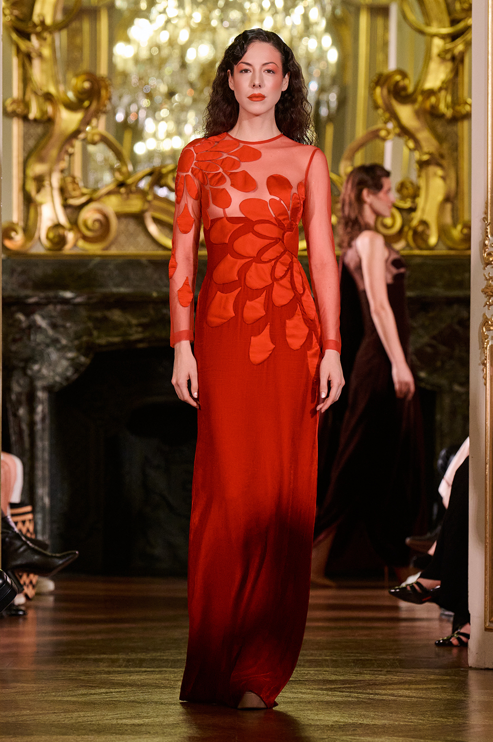 Bộ sưu tập “Stairway to Heaven – Nấc thang lên Thiên đường” của Hà Linh Thư