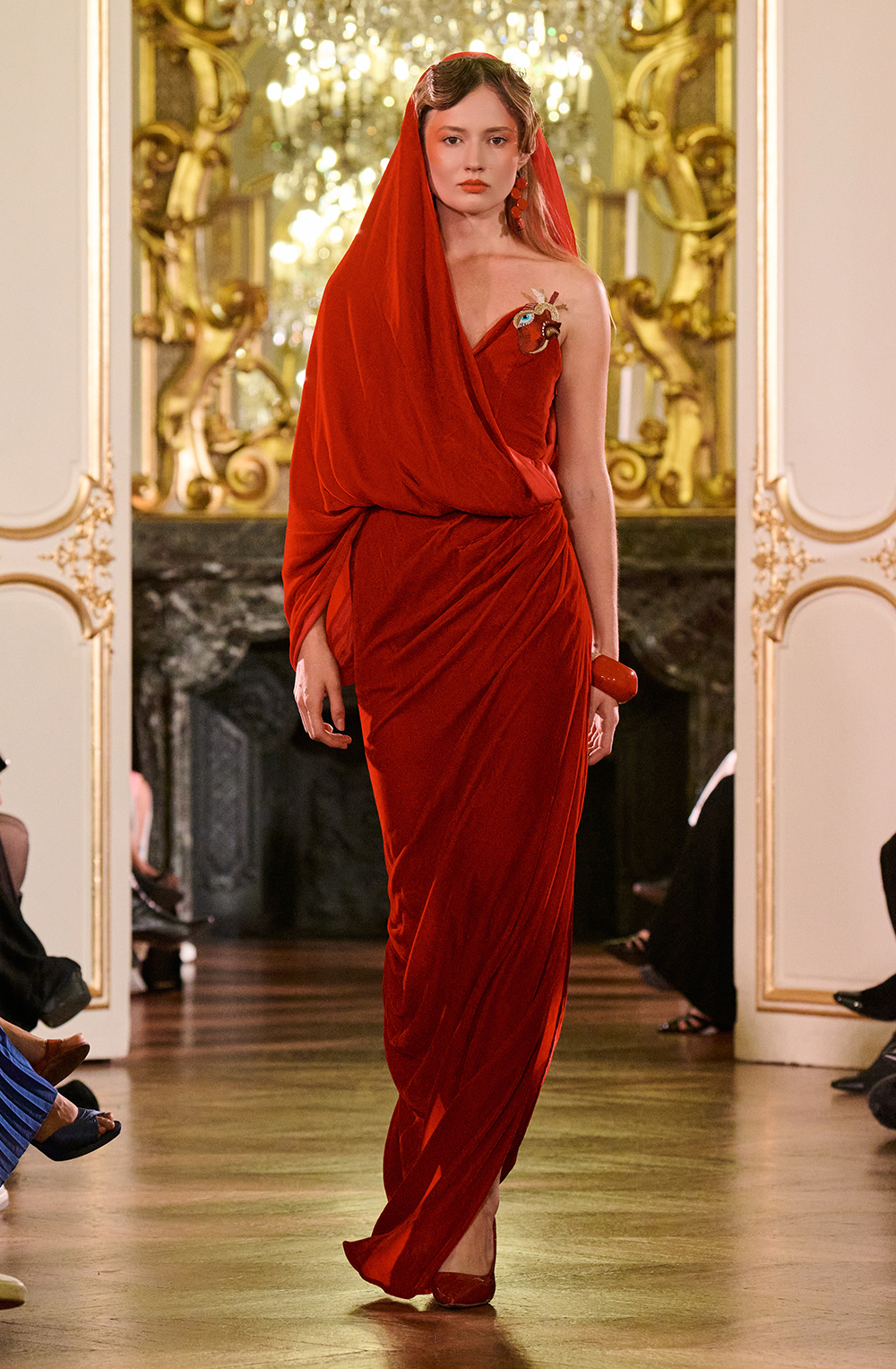 Bộ sưu tập “Stairway to Heaven – Nấc thang lên Thiên đường” của Hà Linh Thư