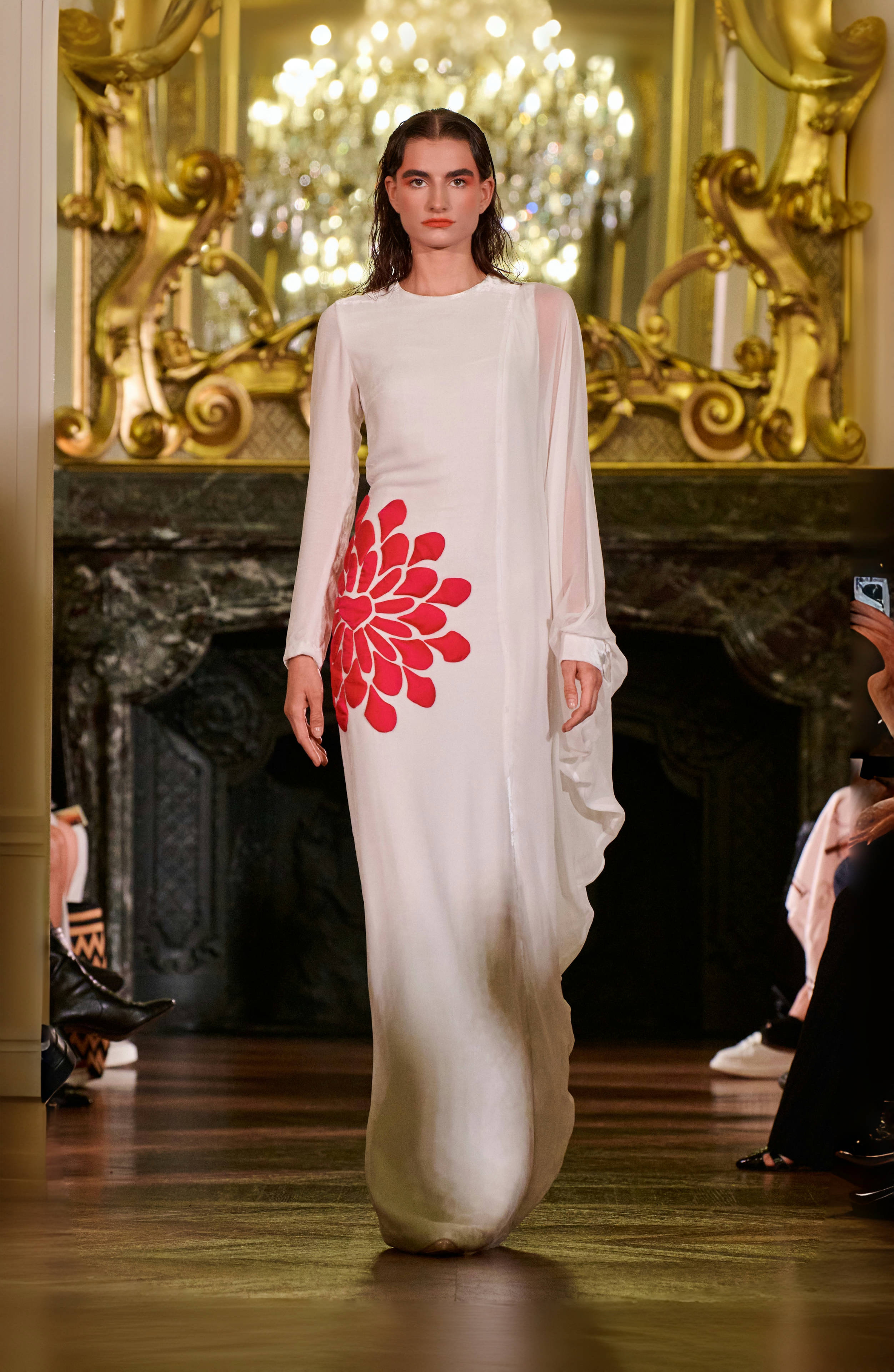 Bộ sưu tập “Stairway to Heaven – Nấc thang lên Thiên đường” của Hà Linh Thư