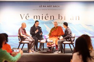 Ra mắt hồi ký “Về miền bí ẩn”: Hành trình từ cậu bé mười tuổi đến nhà tư tưởng lớn